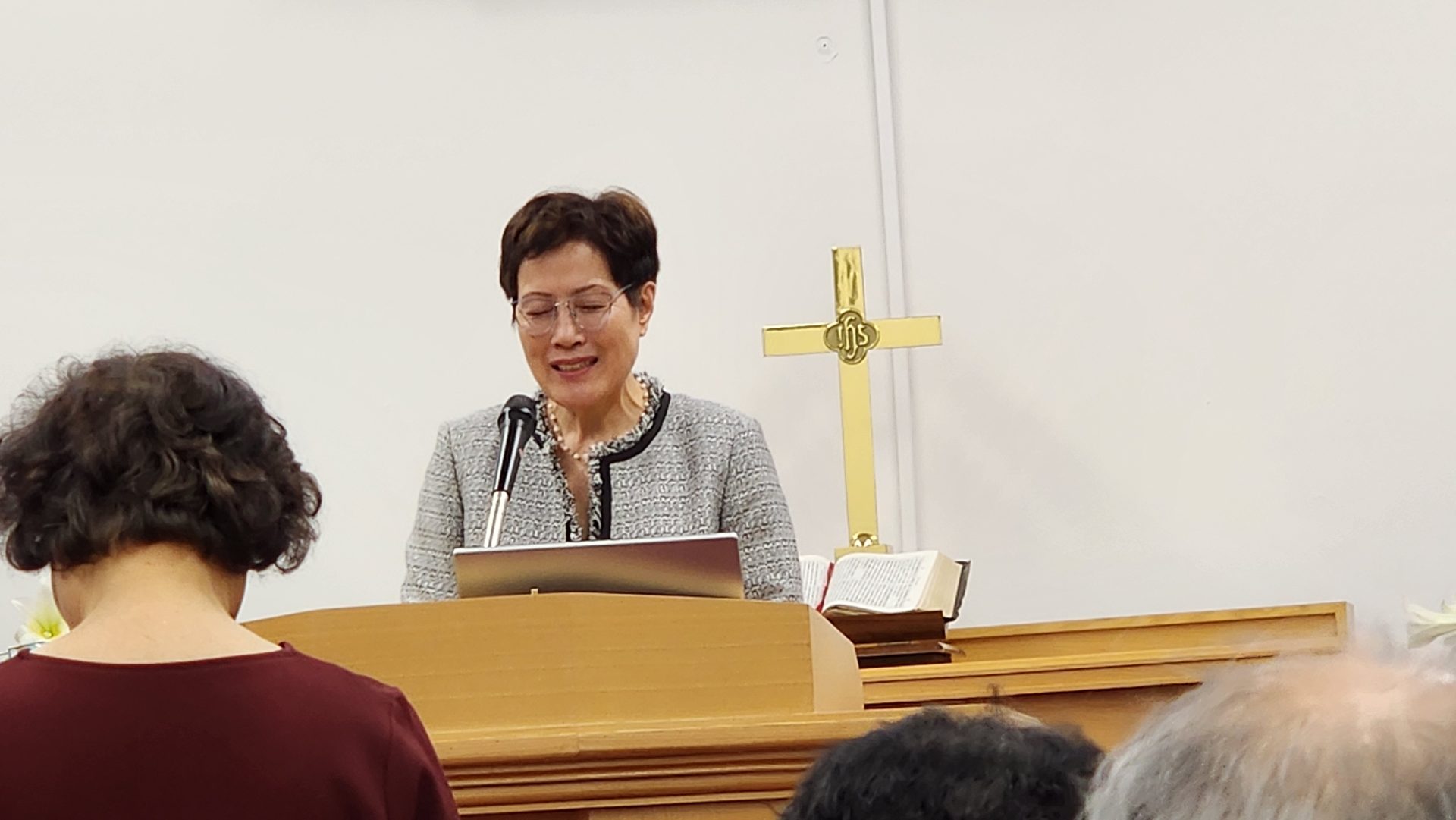 성경대로 죽으시고 성경대로 부활하신 예수 그리스도를 믿게하신 하나님의 은혜 - Manna 24